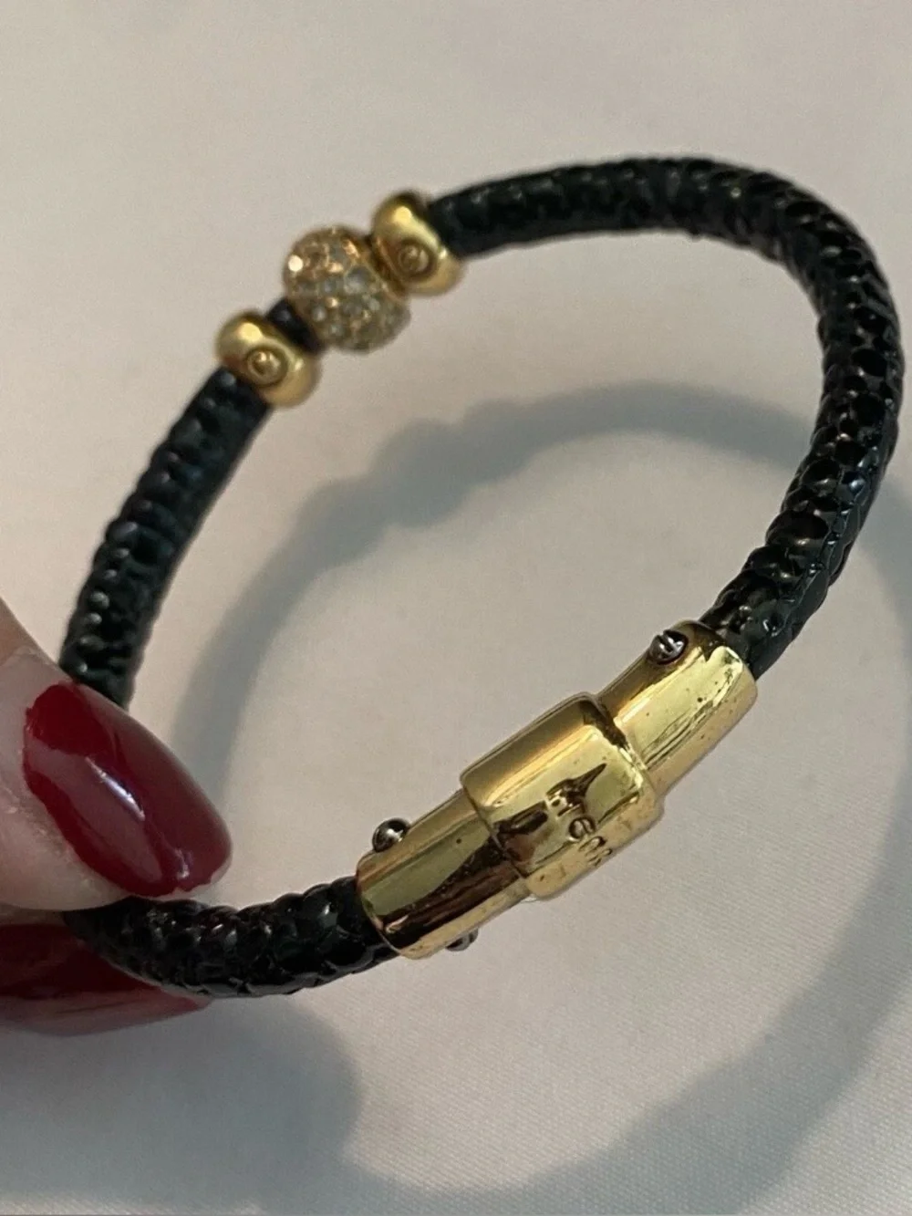 HENRI BENDEL Black Sparkly Leather Bracelet Gold Crystal Bead R $148